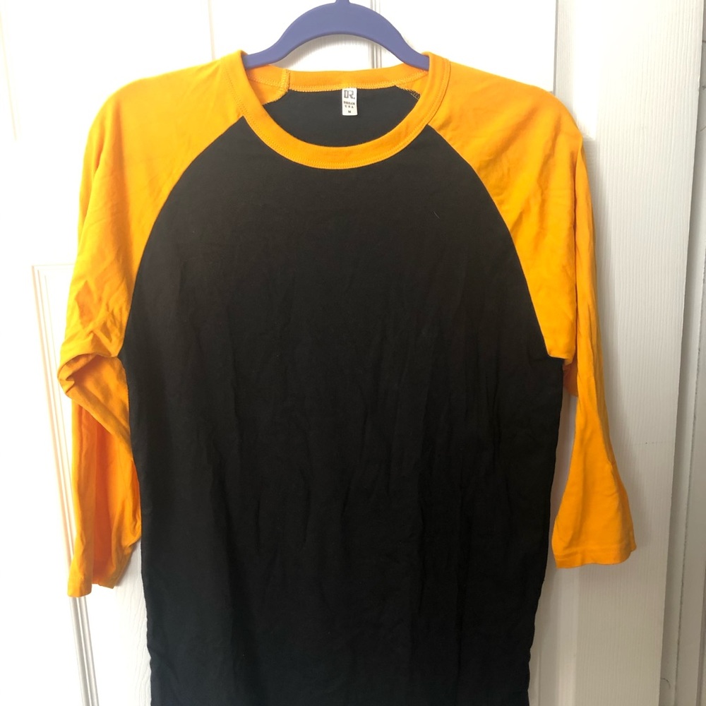 3/4 sleeve t shirt